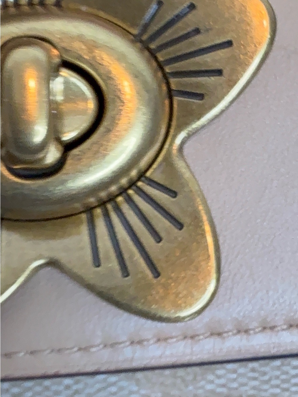 COACH MINI CASSIDY CROSSBODY BAG IN SIGNATURE CANVAS - Picture 15 of 16